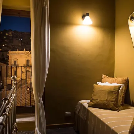 Le Stanze Del Cioccolato Bed & Breakfast 4*