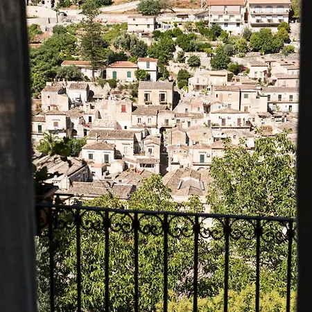 Le Stanze Del Cioccolato Bed & Breakfast Modica